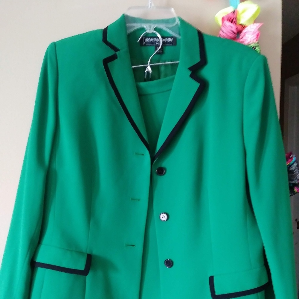 Kasper&Company Skirt Suit